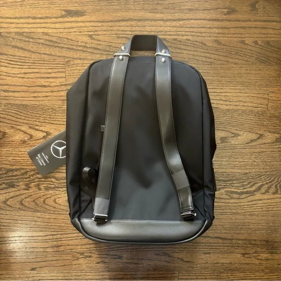 Luxury Black Backpack for Men - Picture 5 of 11